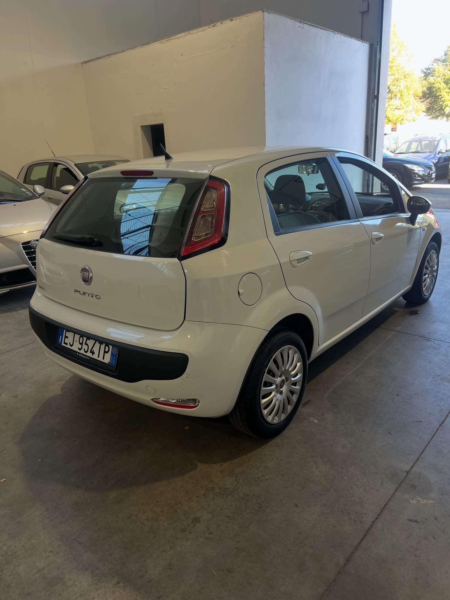 Fiat Punto Evo — miniatura 4