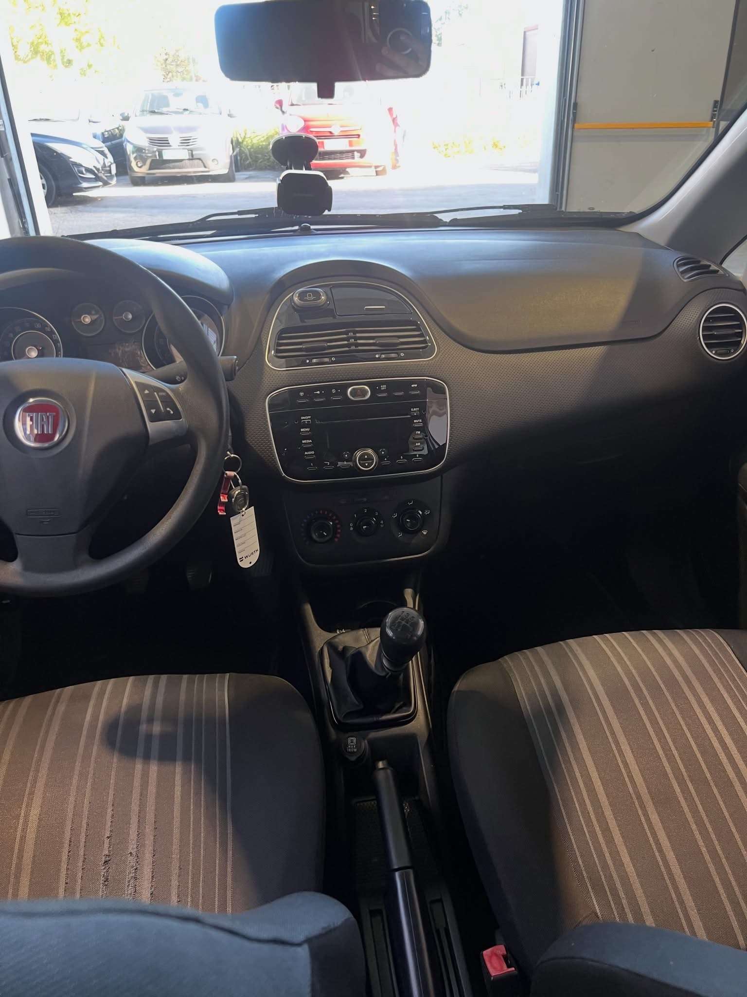 Fiat Punto Evo — miniatura 7