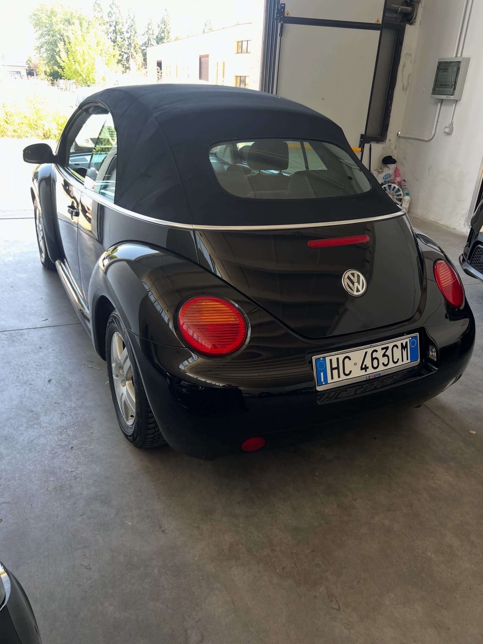Volkswagen New Beetle — miniatura 5