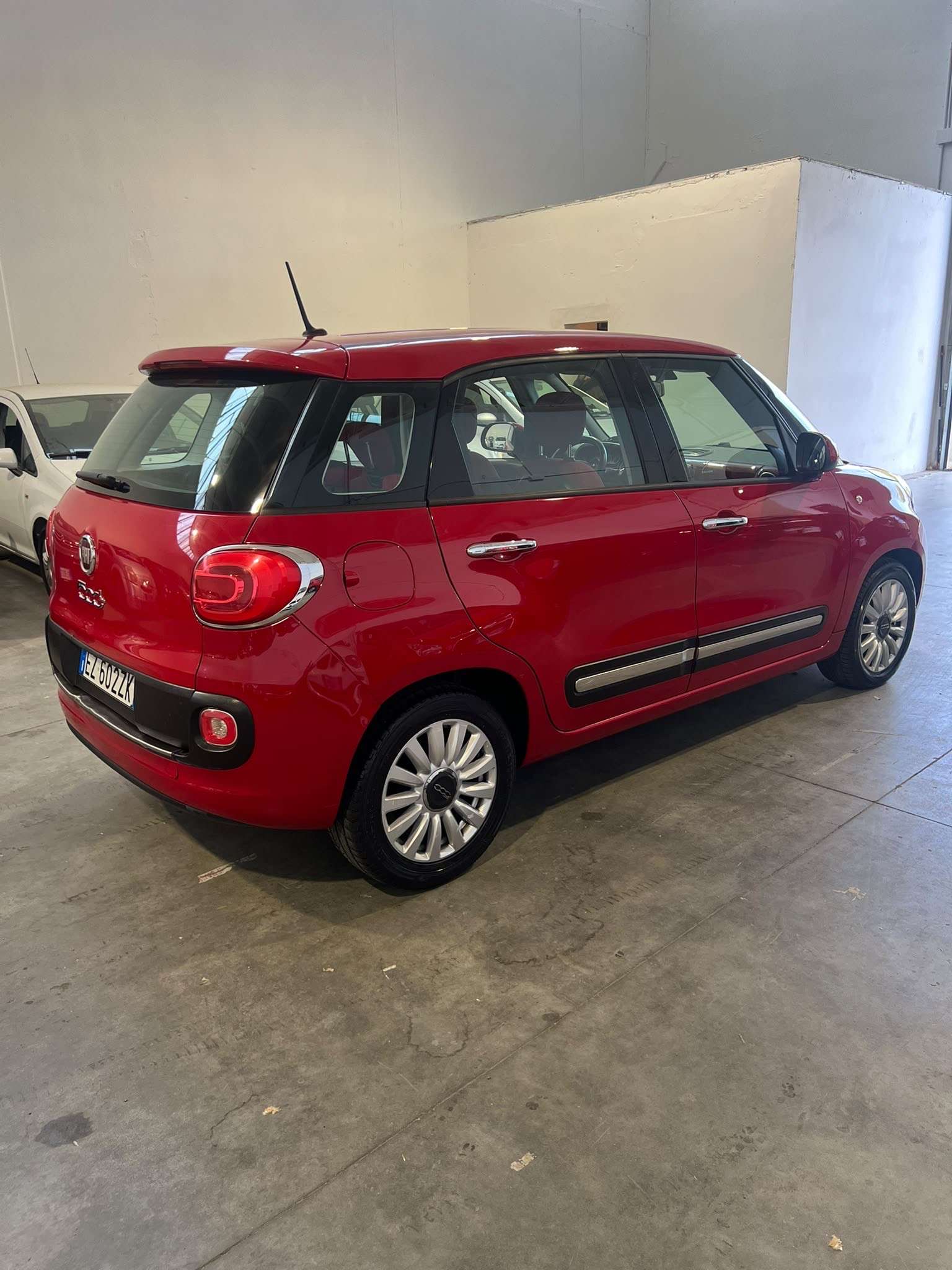 Fiat 500L — miniatura 5