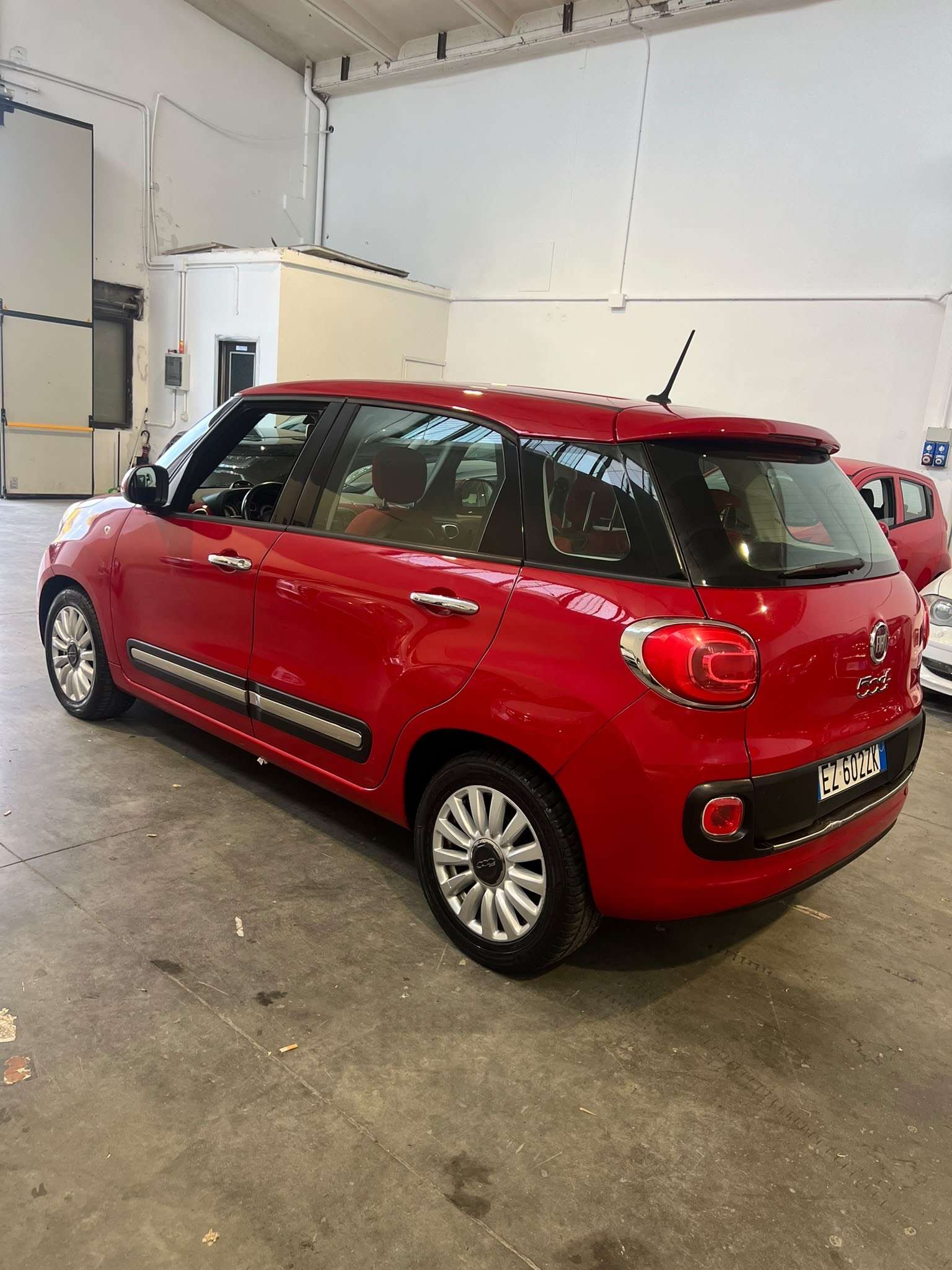 Fiat 500L — miniatura 6