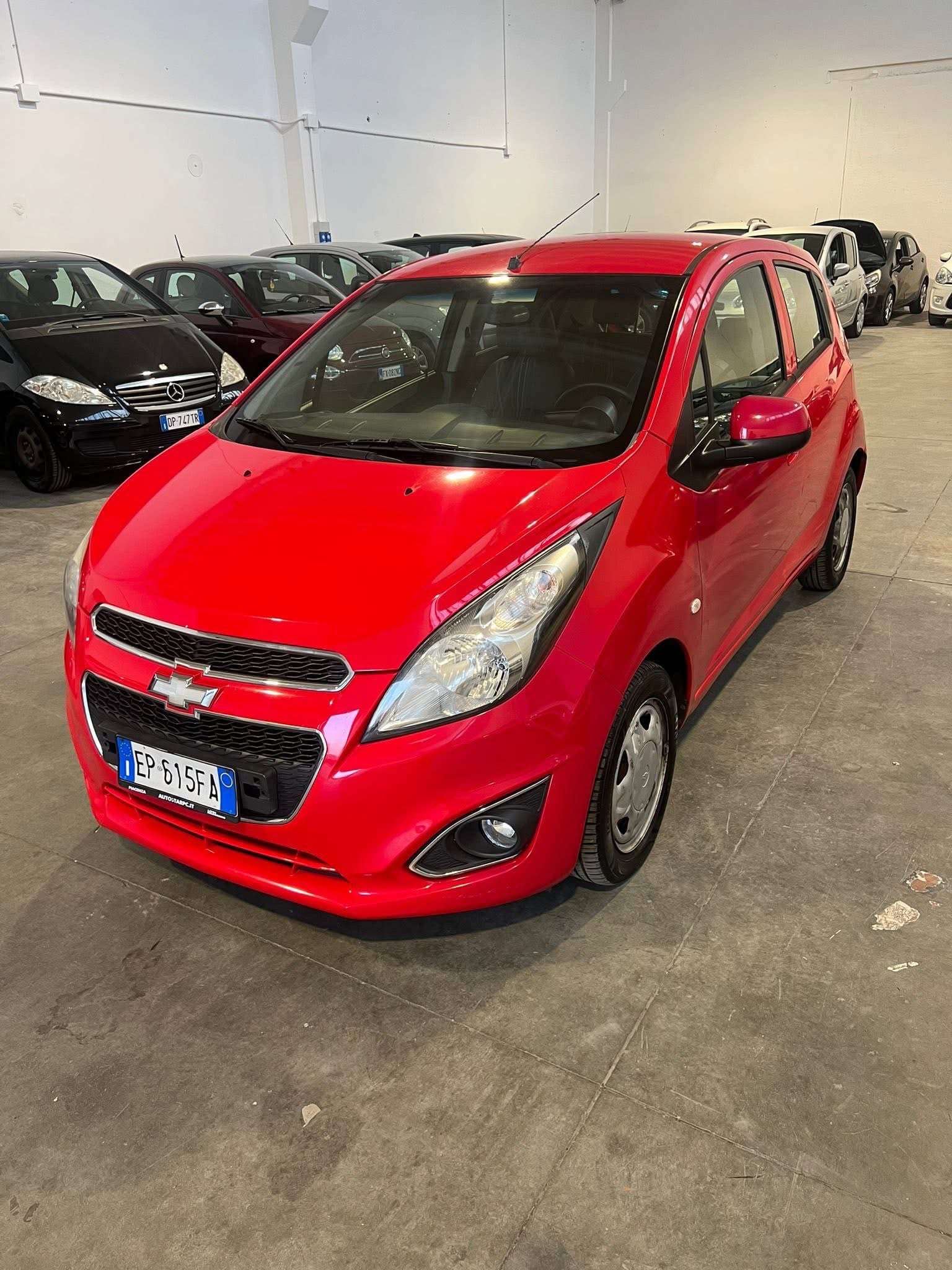 Chevrolet Spark — foto 1