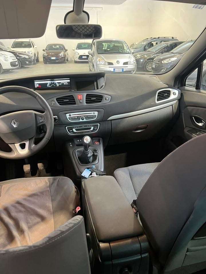 Renault Scenic — miniatura 5