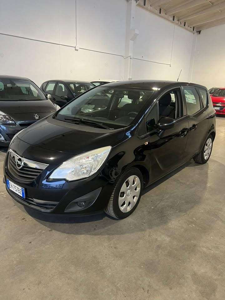 Opel Meriva — foto 1