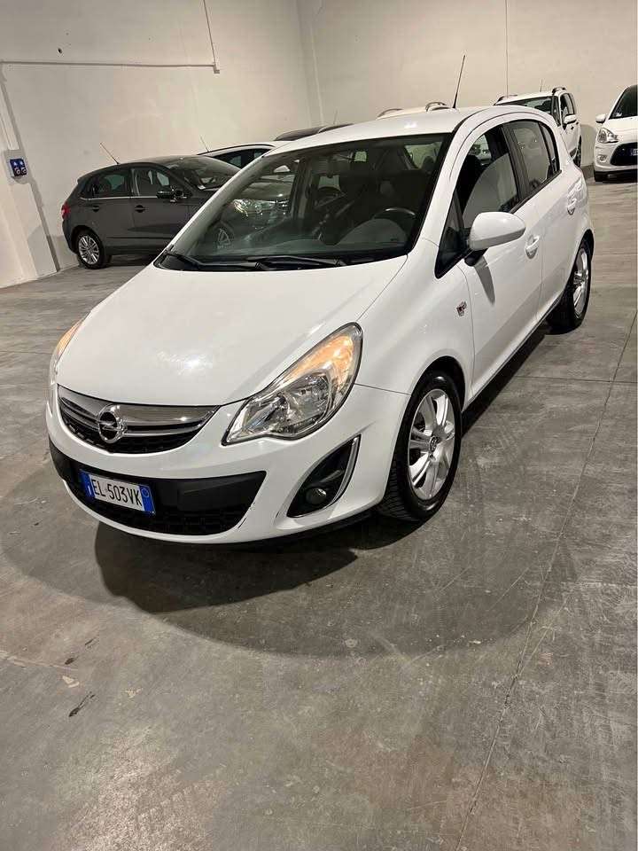 Opel Corsa — foto 1